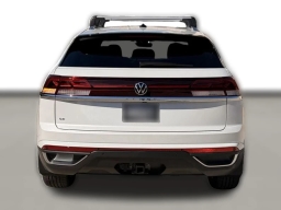 Volkswagen Atlas Cross Sport 2.0T SE w/Technology FWD 2026