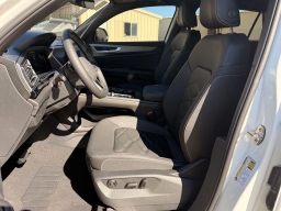 Volkswagen Atlas Cross Sport 2.0T SE w/Technology FWD 2026