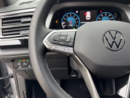 Volkswagen Atlas Cross Sport 2.0T SE w/Technology FWD 2026