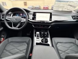 Volkswagen Atlas Cross Sport 2.0T SE w/Technology FWD 2026