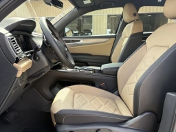 Volkswagen Atlas Cross Sport 2.0T SE w/Technology FWD 2026