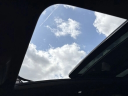 Volkswagen Atlas Cross Sport 2.0T SE w/Technology FWD 2026