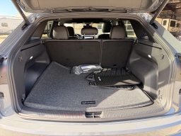 Volkswagen Atlas Cross Sport 2.0T SE w/Technology FWD 2026