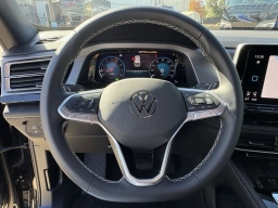 Volkswagen Atlas Cross Sport 2.0T SE w/Technology FWD 2026