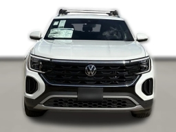Volkswagen Atlas Cross Sport 2.0T SE w/Technology FWD 2026