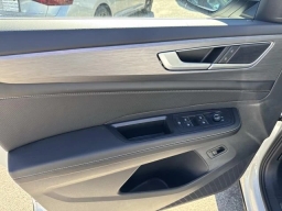 Volkswagen Atlas Cross Sport 2.0T SE w/Technology FWD 2026