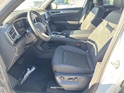 Volkswagen Atlas Cross Sport 2.0T SE w/Technology FWD 2026