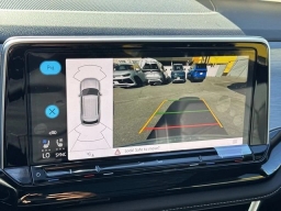 Volkswagen Atlas Cross Sport 2.0T SE w/Technology FWD 2026