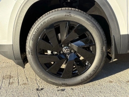 Volkswagen Atlas Cross Sport 2.0T SE w/Technology FWD 2026