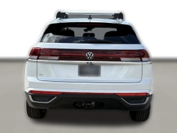 Volkswagen Atlas Cross Sport 2.0T SE w/Technology FWD 2026