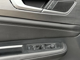 Volkswagen Atlas Cross Sport 2.0T SE w/Technology FWD 2026