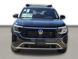 Volkswagen Atlas Cross Sport 2.0T SE w/Technology FWD 2026