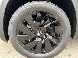 Volkswagen Atlas 2.0T SE w/Technology FWD 2026