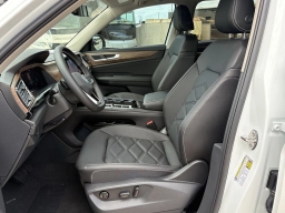 Volkswagen Atlas 2.0T SE w/Technology FWD 2026