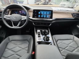 Volkswagen Atlas 2.0T SE w/Technology FWD 2026