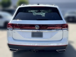 Volkswagen Atlas 2.0T SE w/Technology FWD 2026