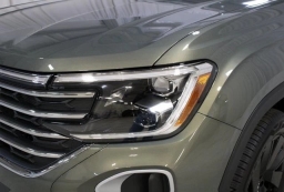 Volkswagen Atlas 2.0T SE w/Technology FWD 2026