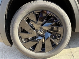 Volkswagen Atlas 2.0T SE w/Technology FWD 2026