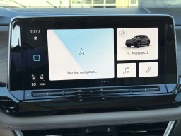 Volkswagen Atlas 2.0T SE w/Technology FWD 2026