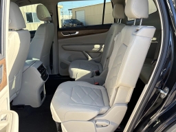 Volkswagen Atlas 2.0T SE w/Technology FWD 2026