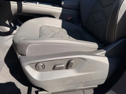 Volkswagen Atlas 2.0T SE w/Technology FWD 2026