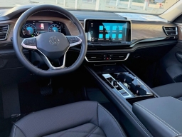 Volkswagen Atlas 2.0T SE w/Technology FWD 2026