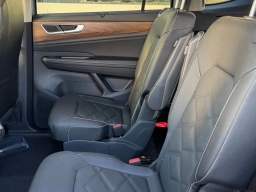 Volkswagen Atlas 2.0T SE w/Technology FWD 2026