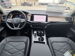 Volkswagen Atlas 2.0T SE w/Technology FWD 2026