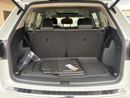 Volkswagen Atlas 2.0T SE w/Technology FWD 2026