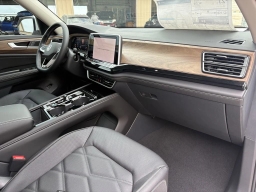 Volkswagen Atlas 2.0T SE w/Technology FWD 2026