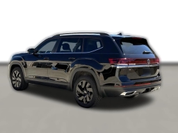 Volkswagen Atlas 2.0T SE w/Technology FWD 2026