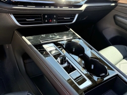 Volkswagen Atlas 2.0T SE w/Technology FWD 2026