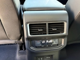 Volkswagen Atlas 2.0T SE w/Technology FWD 2026