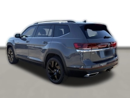 Volkswagen Atlas 2.0T SE w/Technology FWD 2026