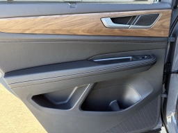 Volkswagen Atlas 2.0T SE w/Technology FWD 2026