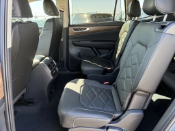 Volkswagen Atlas 2.0T SE w/Technology FWD 2026