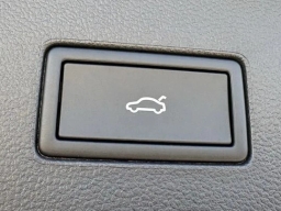 Volkswagen Atlas 2.0T SE w/Technology FWD 2026