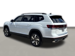 Volkswagen Atlas 2.0T SE w/Technology FWD 2026