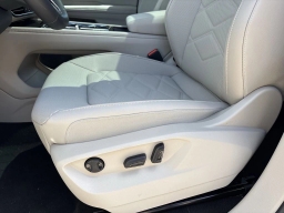 Volkswagen Atlas 2.0T SE w/Technology FWD 2026