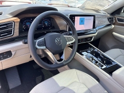 Volkswagen Atlas 2.0T SE w/Technology FWD 2026