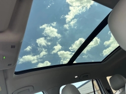 Volkswagen Atlas 2.0T SE w/Technology FWD 2026