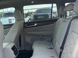 Volkswagen Atlas 2.0T SE w/Technology FWD 2026