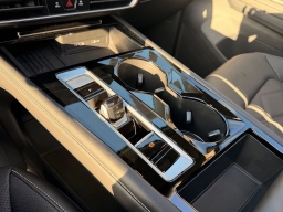 Volkswagen Atlas 2.0T SE w/Technology FWD 2026