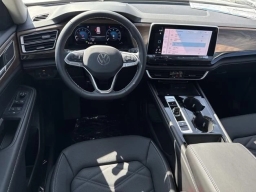 Volkswagen Atlas 2.0T SE w/Technology FWD 2026