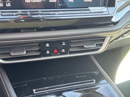 Volkswagen Atlas 2.0T SE w/Technology FWD 2026