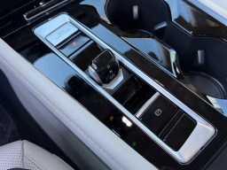 Volkswagen Atlas 2.0T SE w/Technology FWD 2026