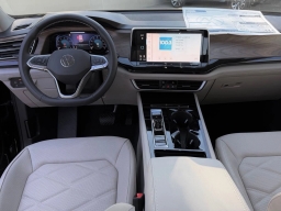 Volkswagen Atlas 2.0T SE w/Technology FWD 2026