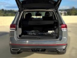 Volkswagen Atlas 2.0T SE w/Technology FWD 2026