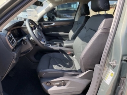 Volkswagen Atlas 2.0T SE w/Technology FWD 2026