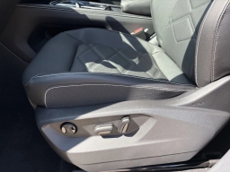 Volkswagen Atlas 2.0T SE w/Technology FWD 2026